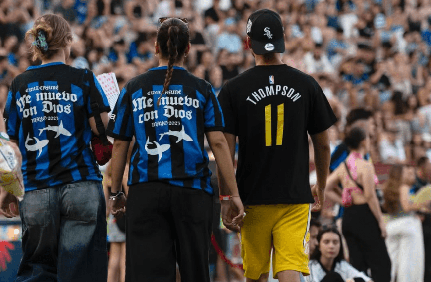 Cruz Cafuné desata la locura en la Málaga con un concierto inolvidable